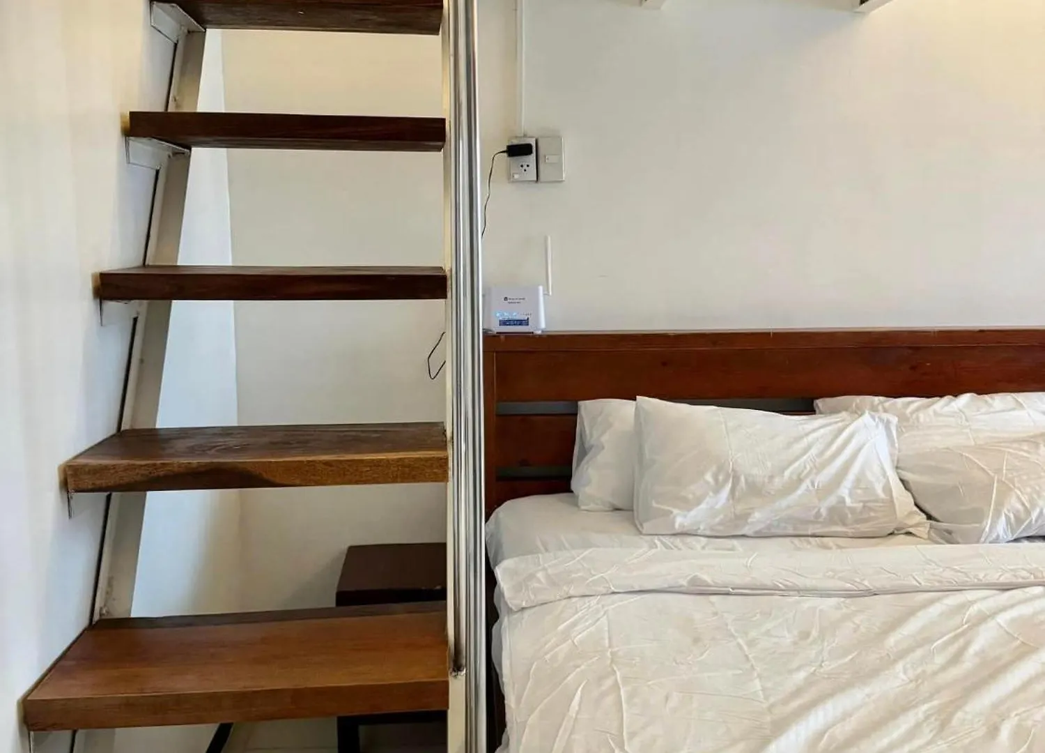 Cozy Pod Staycation Olongapo